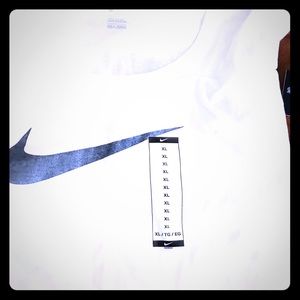 Nike Tee